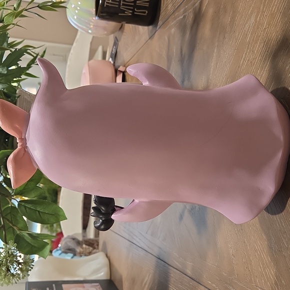 Pink Ghost Figurine with Bow - Picture 2 of 2